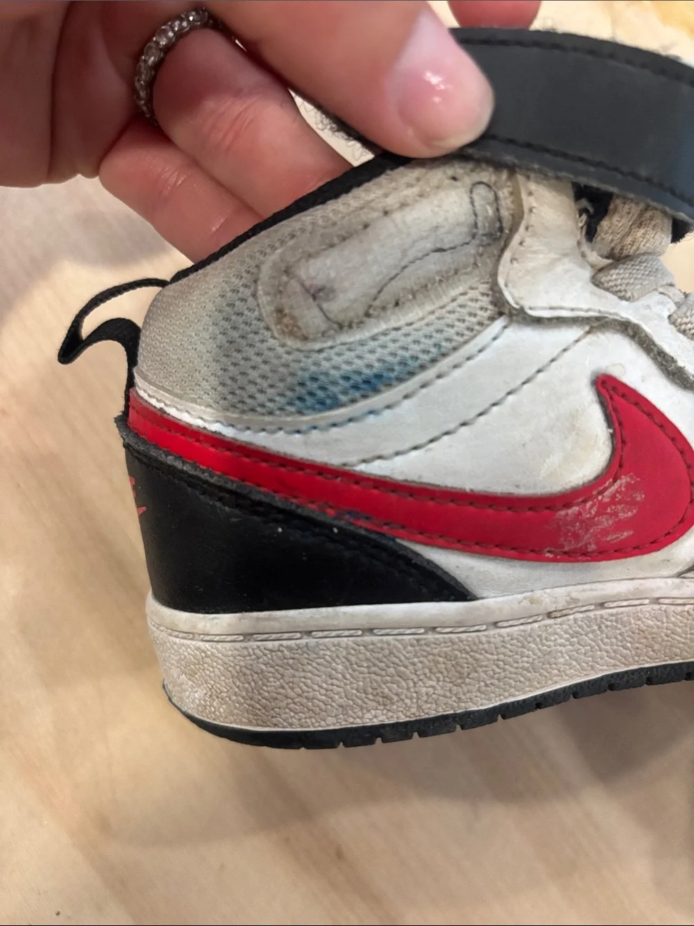 Nike Kids High-Top Sneakers in White, Black & Red